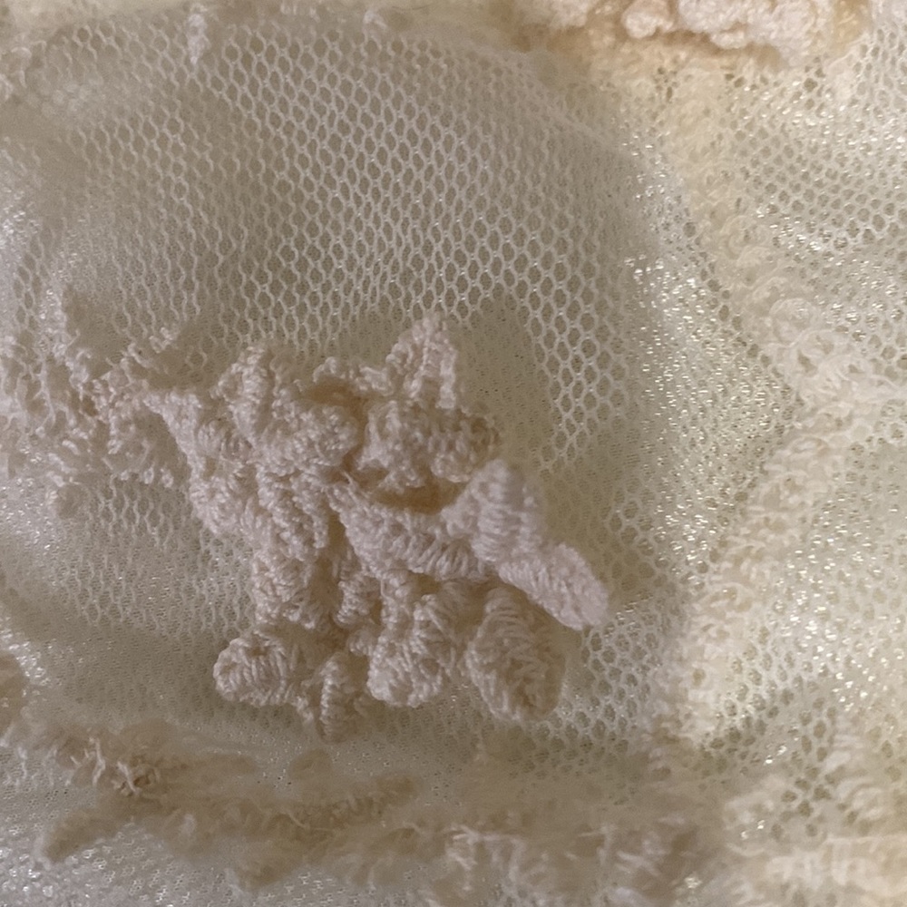 Lace Vest - Picture 9 of 10